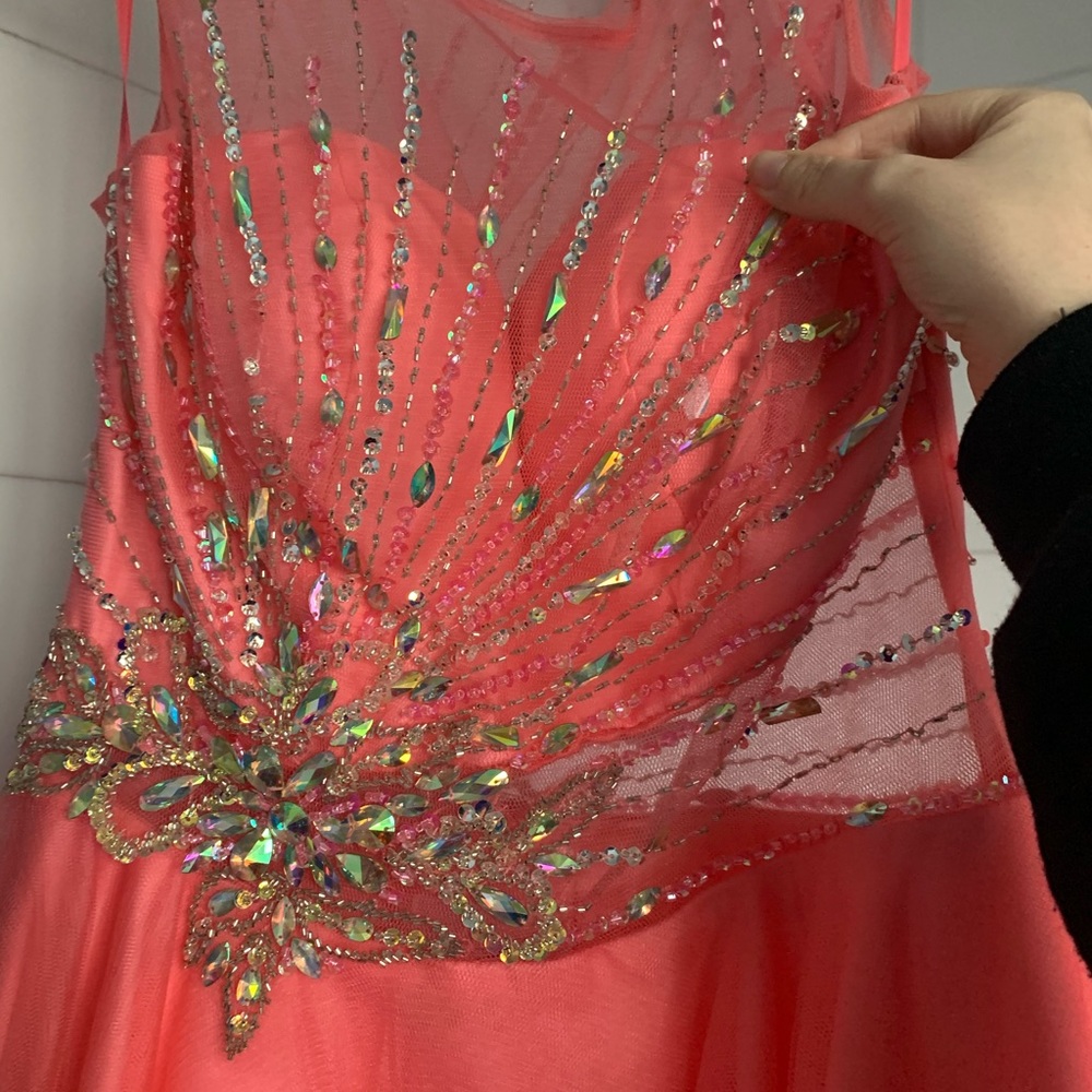 Prom Dress - Picture 5 of 5